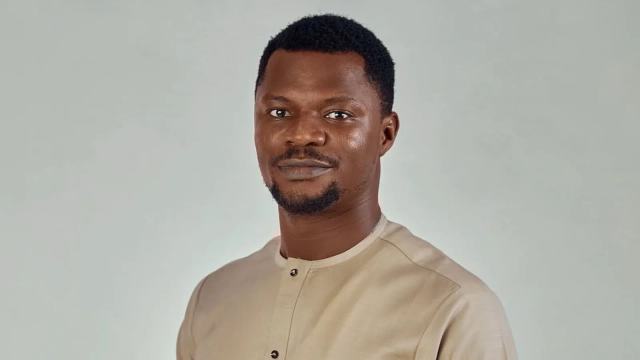 Illustrative photograph for the story: Toluwanisings (Olayemi Bayonile Bolaji): Biography, Age, Songs, Ministry and the Story Behind 42 Million Plays.